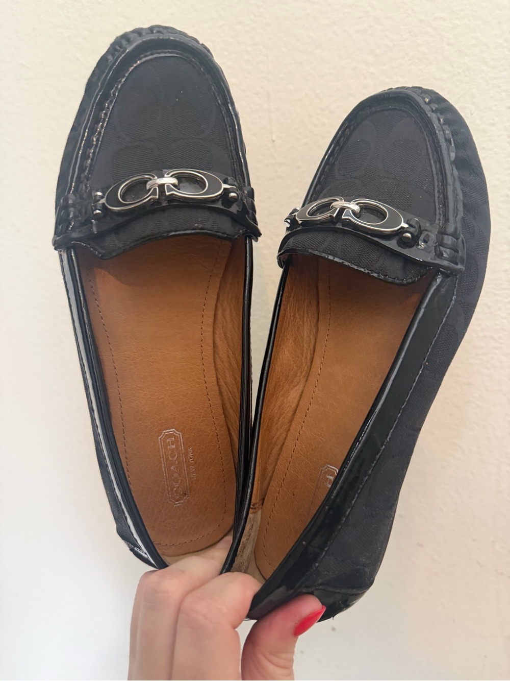 Coach Women's Flat Fortunata Buckle Loafers Size 8.5 Black Leather